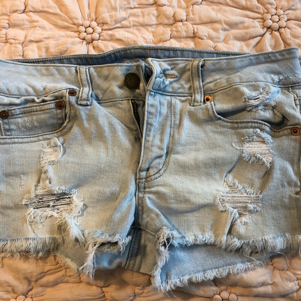 American Eagle cut off shorts